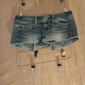 American eagle women's jean shorts.